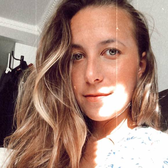 Meet your Posher, Alice - Picture 1 of 1